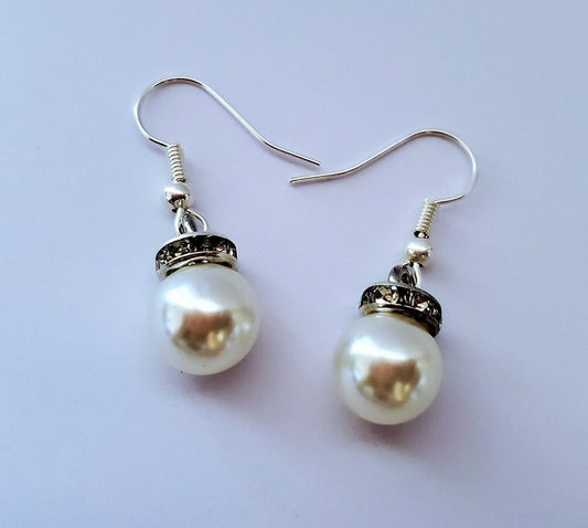 Dainty Pearl Rhinestone Dangle Fishhook Earrings